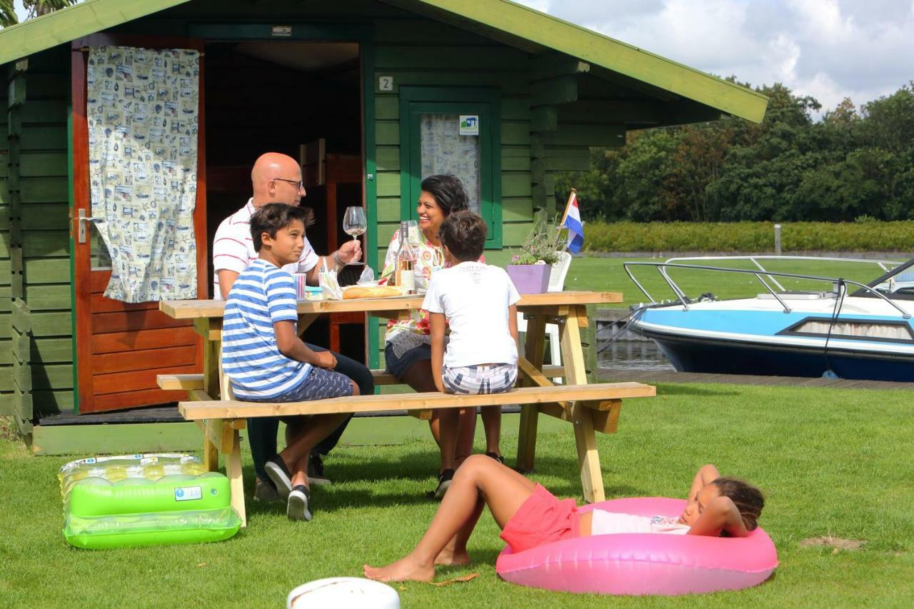 Camping Recreatiepark Aalsmeer Esterno foto